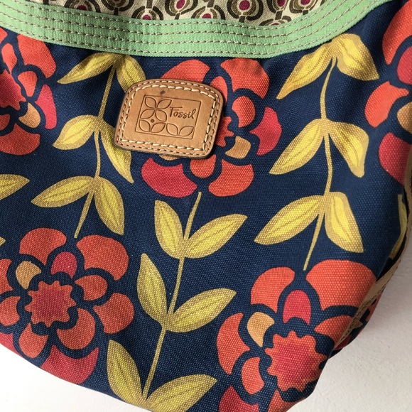 Fossil Floral Canvas Hobo Shoulder Bag - Picture 2 of 12